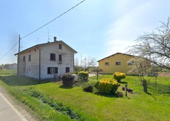 Casa indipendente Via Malaspina, Cavezzo - foto 1