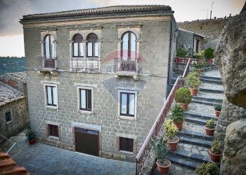 Casa all\'aperto - Casa indipendente Via Vittorio Emanuele
 
19, Cerami - foto 1