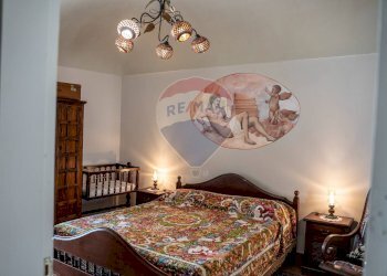 Camera / camera da letto - Casa indipendente Via Vittorio Emanuele
 
19, Cerami - foto 8