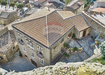 Casa all\'aperto - Casa indipendente Via Vittorio Emanuele
 
19, Cerami - foto 12