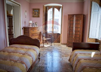 Camera / camera da letto - Casa indipendente Via Vittorio Emanuele
 
19, Cerami - foto 20