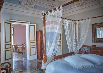 Camera / camera da letto - Casa indipendente Via Vittorio Emanuele
 
19, Cerami - foto 23