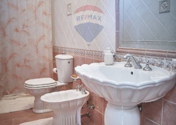 Bagno - Casa indipendente Via Vittorio Emanuele
 
19, Cerami - foto 25