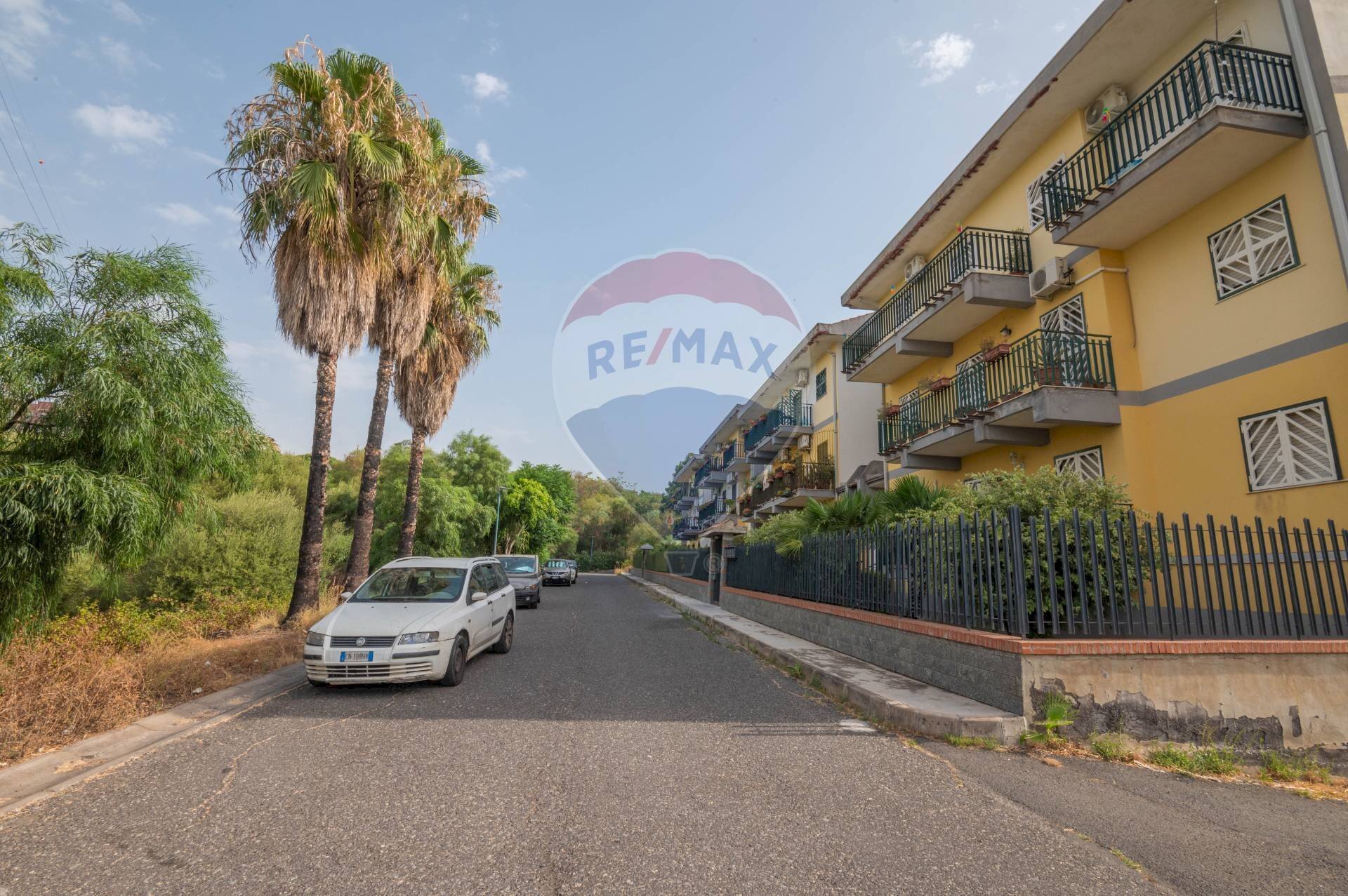 Edificio all\'aperto - Quadrilocale Viale San Teodoro
 
19, Catania - foto 1