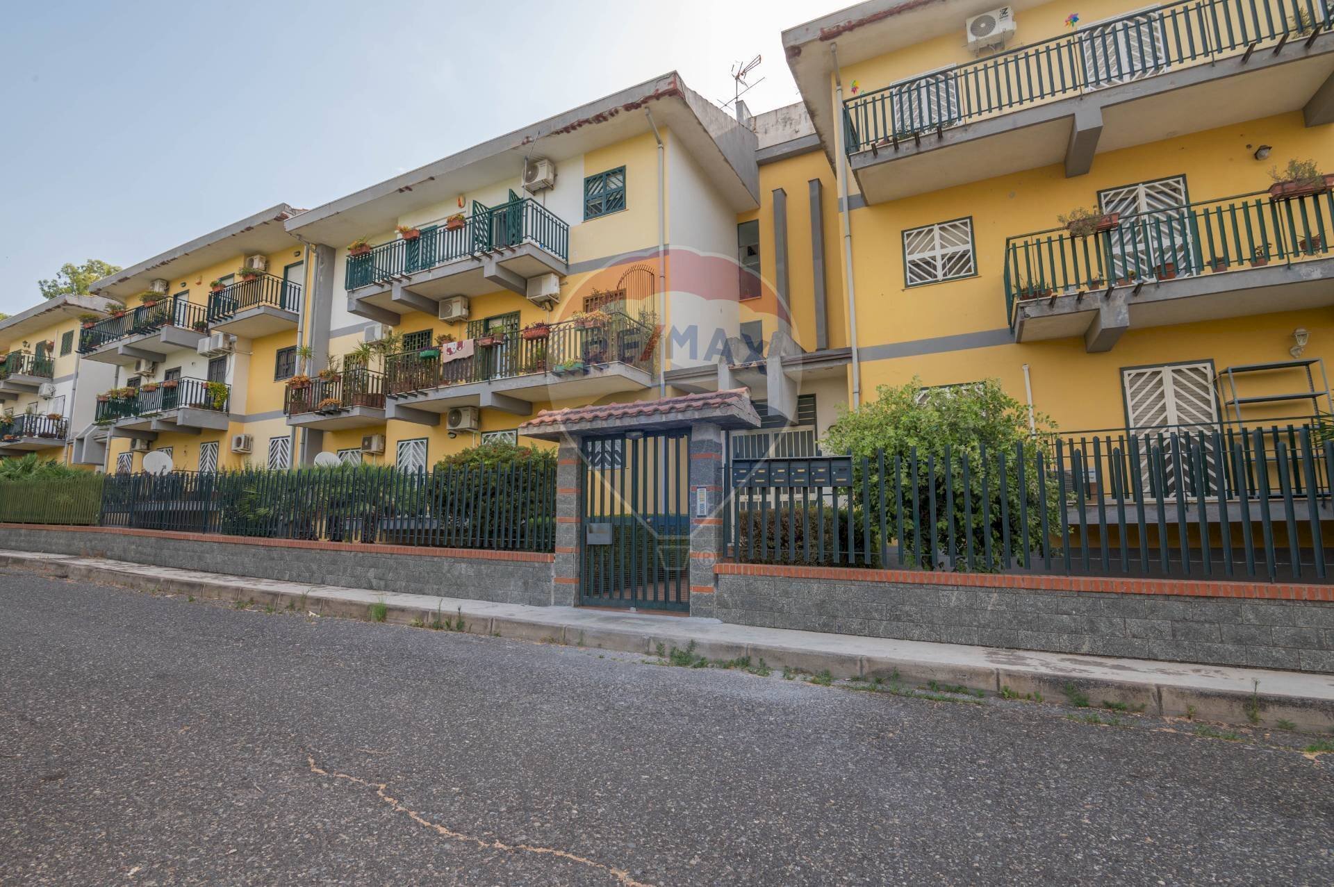 Edificio all\'aperto - Quadrilocale Viale San Teodoro
 
19, Catania - foto 2