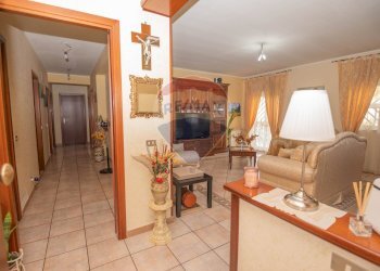 Soggiorno - Quadrilocale Viale San Teodoro
 
19, Catania - foto 5