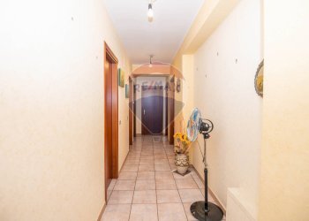 Hall / corridoio - Quadrilocale Viale San Teodoro
 
19, Catania - foto 7