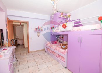 Camera / camera da letto - Quadrilocale Viale San Teodoro
 
19, Catania - foto 13