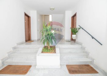 Ricezione / Lobby - Quadrilocale Viale San Teodoro
 
19, Catania - foto 25