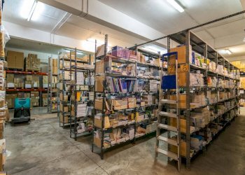 Dispensa di stoccaggio - Commercial Premises Via Nazionale
5, Motta Sant'Anastasia - photo 12