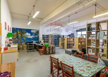 Sala da pranzo - Commercial Premises Via Nazionale
5, Motta Sant'Anastasia - photo 22