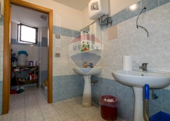 Bagno - Commercial Premises Via Nazionale
5, Motta Sant'Anastasia - photo 27