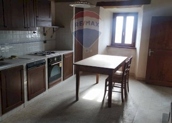 Cucina - Casa semi indipendente Loc. Villa di Compito
 
16, Chiusi della Verna - foto 7