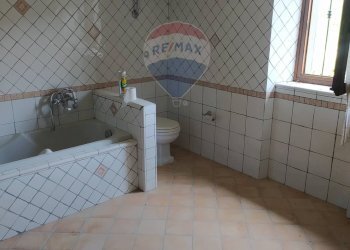 Bagno - Casa semi indipendente Loc. Villa di Compito
 
16, Chiusi della Verna - foto 17