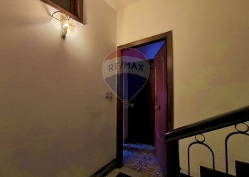 Hall / corridoio - Quadrilocale Via Ischia
 
20, Giardini-Naxos - foto 3