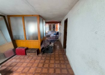 Hall / corridoio - Appartamento Via Ischia
 
20, Giardini-Naxos - foto 22