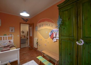 Camera / camera da letto - Appartamento Via Bixio
 
2, Guastalla - foto 14