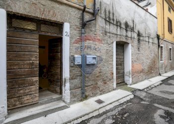 Edificio all\'aperto - Appartamento Via Bixio
 
2, Guastalla - foto 39