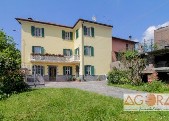 Foto 3 - Casa indipendente Via delle Querce
 
2, Momperone - foto 3