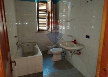 Bagno - Independent house via Antonino Curreri
 
147, Carini - photo 6