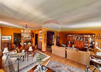 Sala da pranzo - Casa indipendente via gramsci
 
5, Dormelletto - foto 3