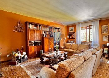 Soggiorno - Casa indipendente via gramsci
 
5, Dormelletto - foto 6