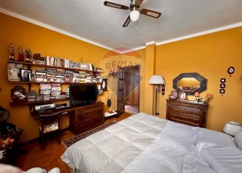 Camera / camera da letto - Casa indipendente via gramsci
 
5, Dormelletto - foto 15