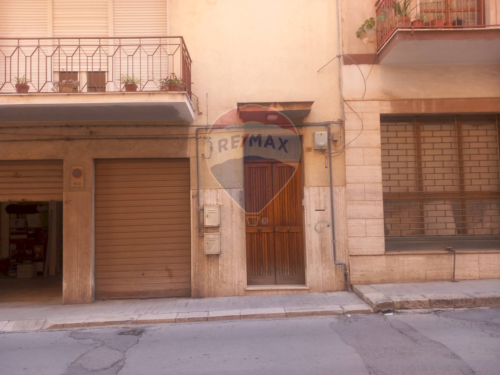 Edificio all\'aperto - Independent house VIA FIRENZE
 
15, Vittoria - photo 3