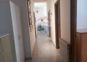 Hall / corridoio - Independent house VIA FIRENZE
 
15, Vittoria - photo 32