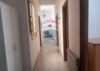 Hall / corridoio - Independent house VIA FIRENZE
 
15, Vittoria - photo 33