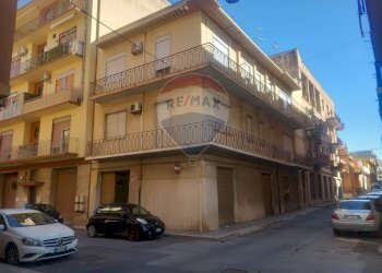 Edificio all\'aperto - Apartment VIA FIRENZE
 
15, Vittoria - photo 2