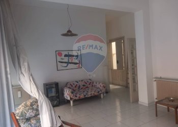 Soggiorno - Apartment VIA FIRENZE
 
15, Vittoria - photo 14