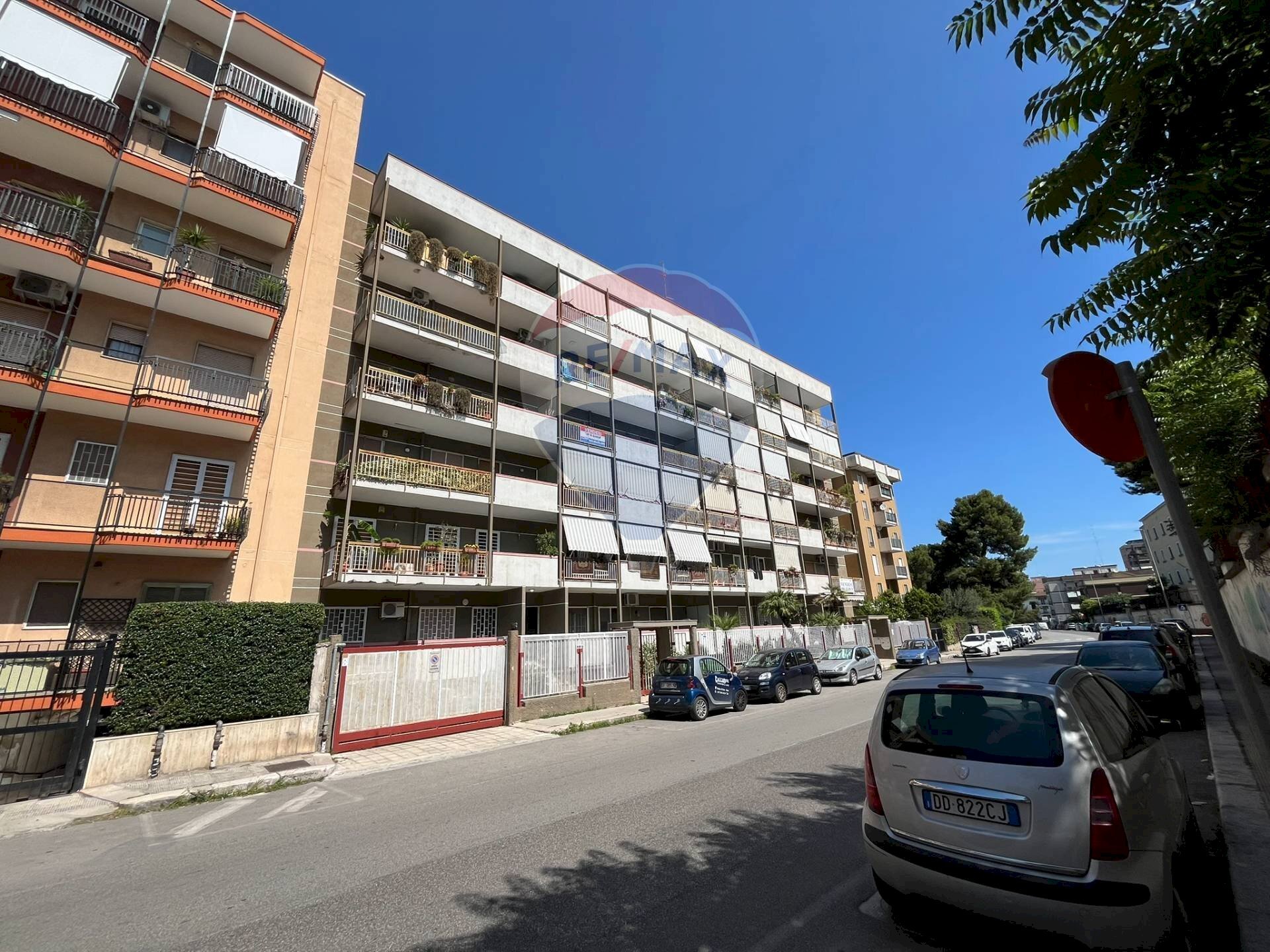 Edificio all\'aperto - Quadrilocale Via Giulio Petroni
 
109/A, Bari - foto 2