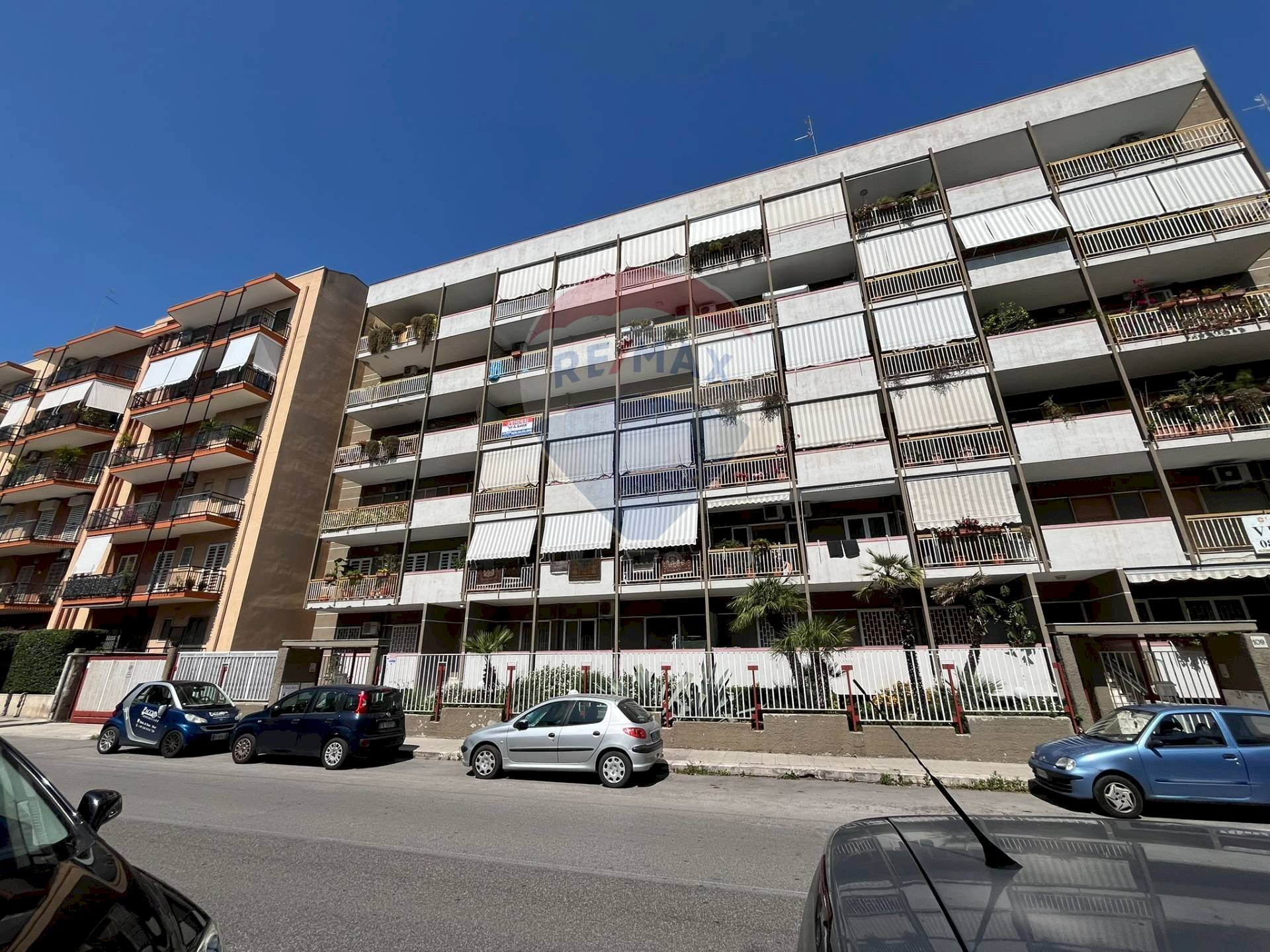 Edificio all\'aperto - Quadrilocale Via Giulio Petroni
 
109/A, Bari - foto 3