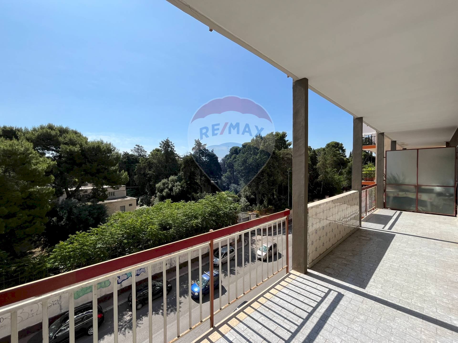 Balcone - Quadrilocale Via Giulio Petroni
 
109/A, Bari - foto 1