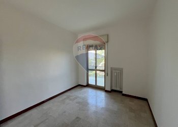 Stanza vuota - Quadrilocale Via Giulio Petroni
 
109/A, Bari - foto 18