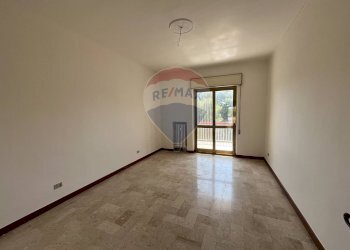 Stanza vuota - Quadrilocale Via Giulio Petroni
 
109/A, Bari - foto 19