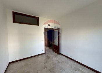 Stanza vuota - Quadrilocale Via Giulio Petroni
 
109/A, Bari - foto 23