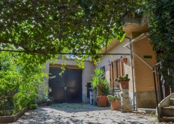 Foto 1 - Rustico Strada Valle San Pietro
 
31, Pecetto Torinese - foto 1