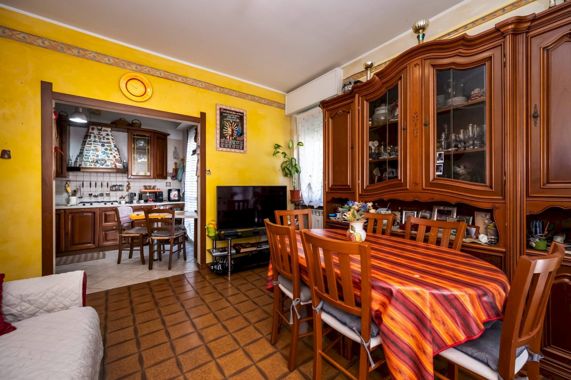 Foto 1 - Three-room apartment Via Antonio Canova
 
15, Varese - photo 1