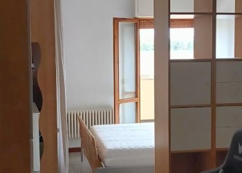 Foto 17 - Monolocale via Olcella
 
49, Villa Cortese - foto 16