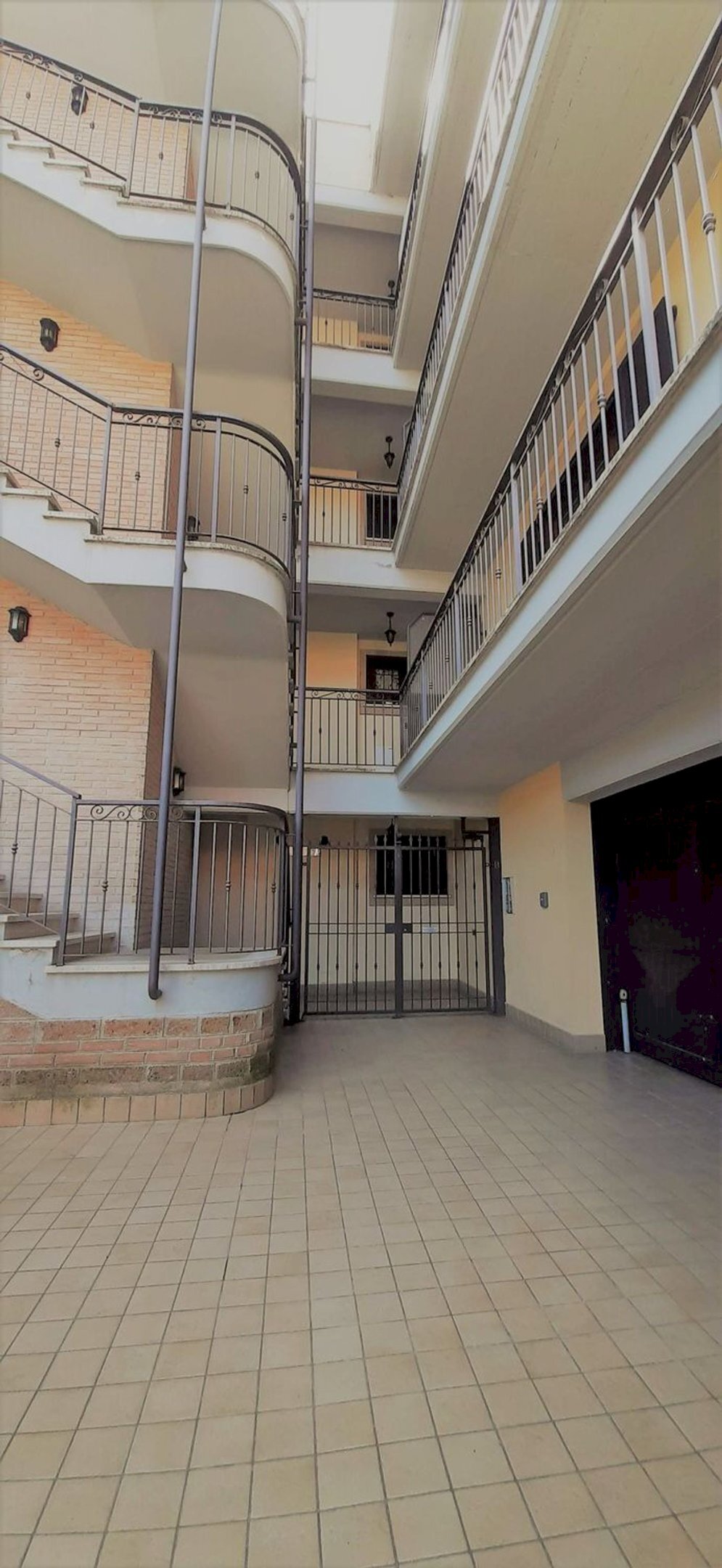 vista - Trilocale meucci
 
2, Rignano Flaminio - foto 3