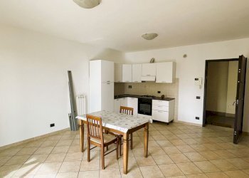 soggiorno - Trilocale meucci
 
2, Rignano Flaminio - foto 9