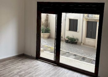 camera - Locale Commerciale Umberto I, Rignano Flaminio - foto 2