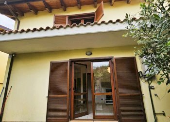 facciata - Casa semi indipendente S. Carlo Borromeo
 
12, Montesilvano - foto 1