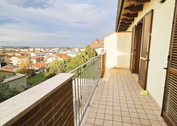 terrazzo - Casa semi indipendente S. Carlo Borromeo
 
12, Montesilvano - foto 50