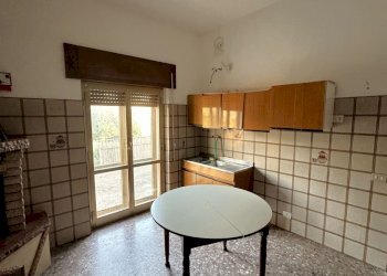 cucina - Casa semi indipendente di Vallerano, Rignano Flaminio - foto 7