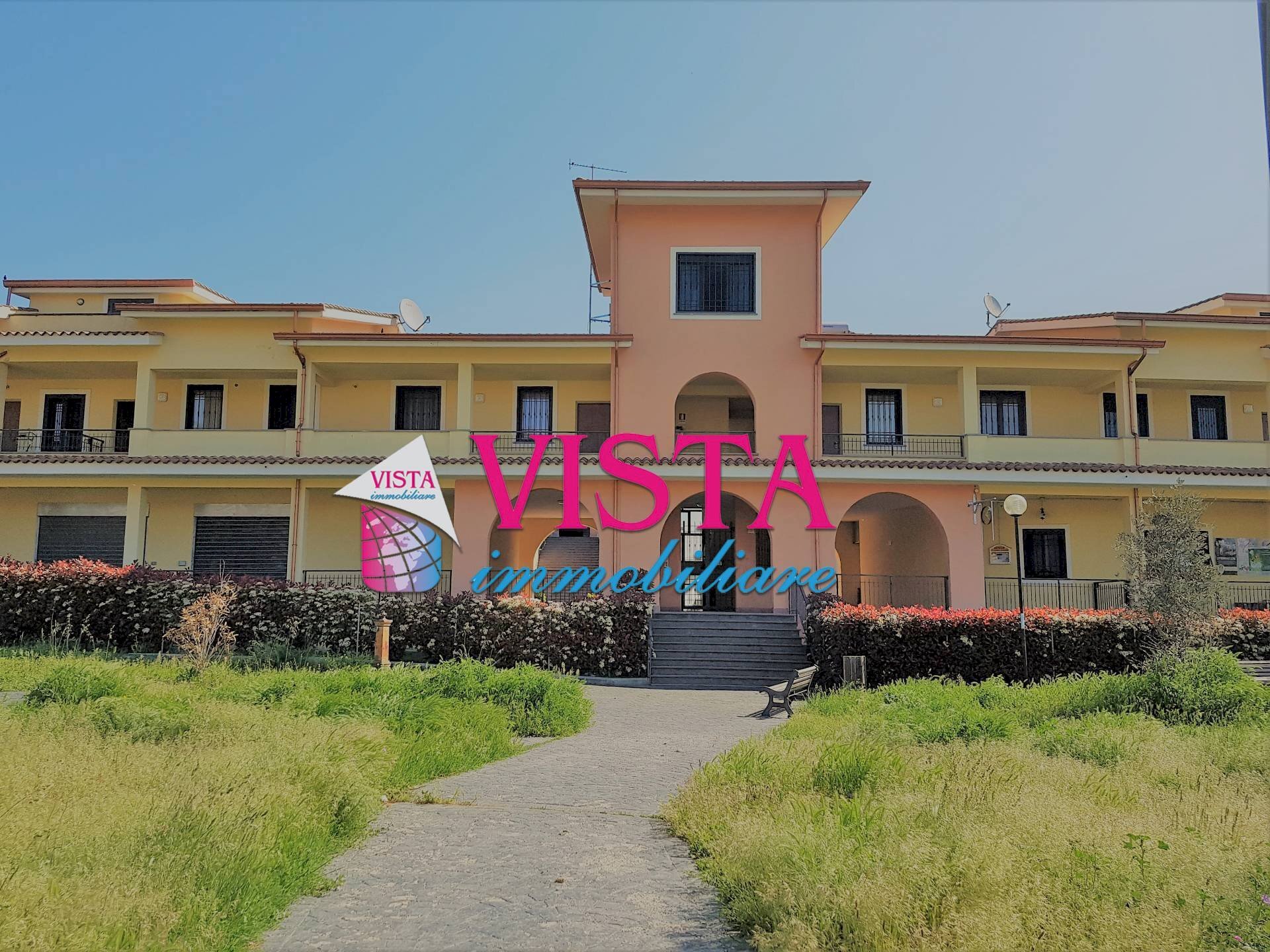 Foto 1 - Locale Commerciale Via Antonio Meucci
 
7, Rignano Flaminio - foto 1