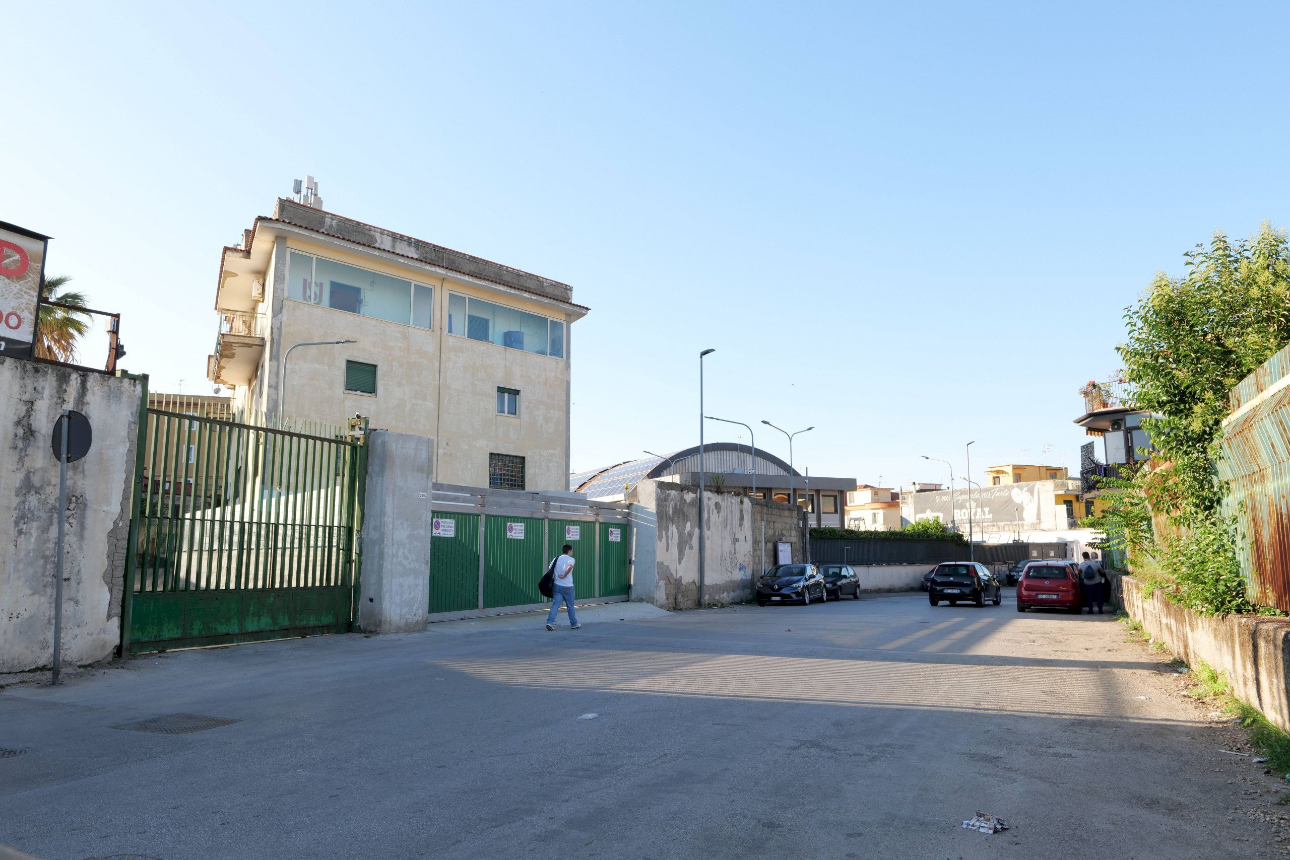 Foto 3 - Locale Commerciale via libero bovio
 
29, Casavatore - foto 3