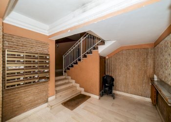 VENDESI LA NUDA PROPRIETA DI UN AMPIO BILOCALE IN ZONA PINETA SACCHETTI - Bilocale Via Clemente Ix
8, Roma - foto 4